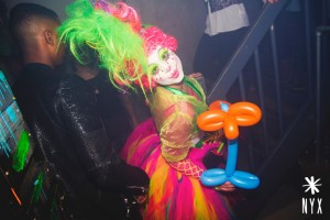 Ballonnenclown-clown-act-straattheater-